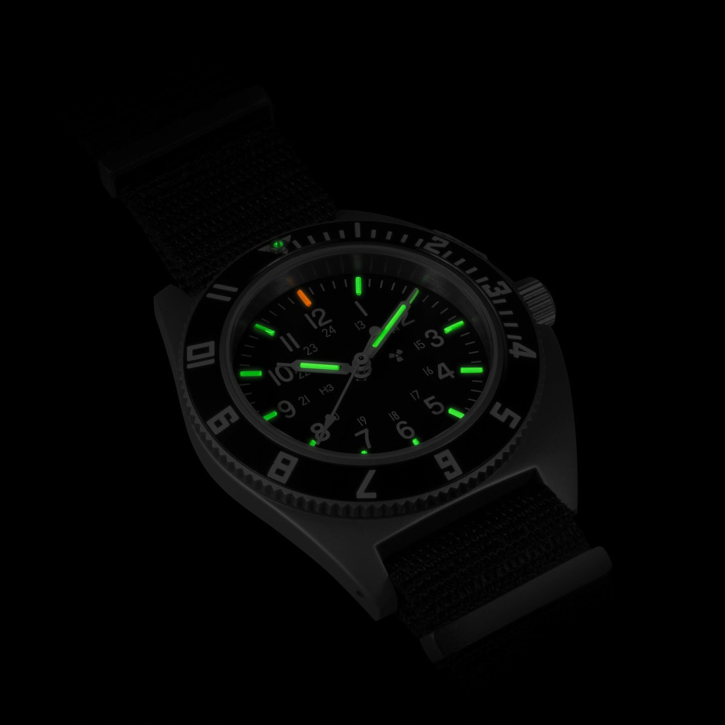 Marathon | Pilot's Navigator - 41mm Steel (SSNAV) Nylon