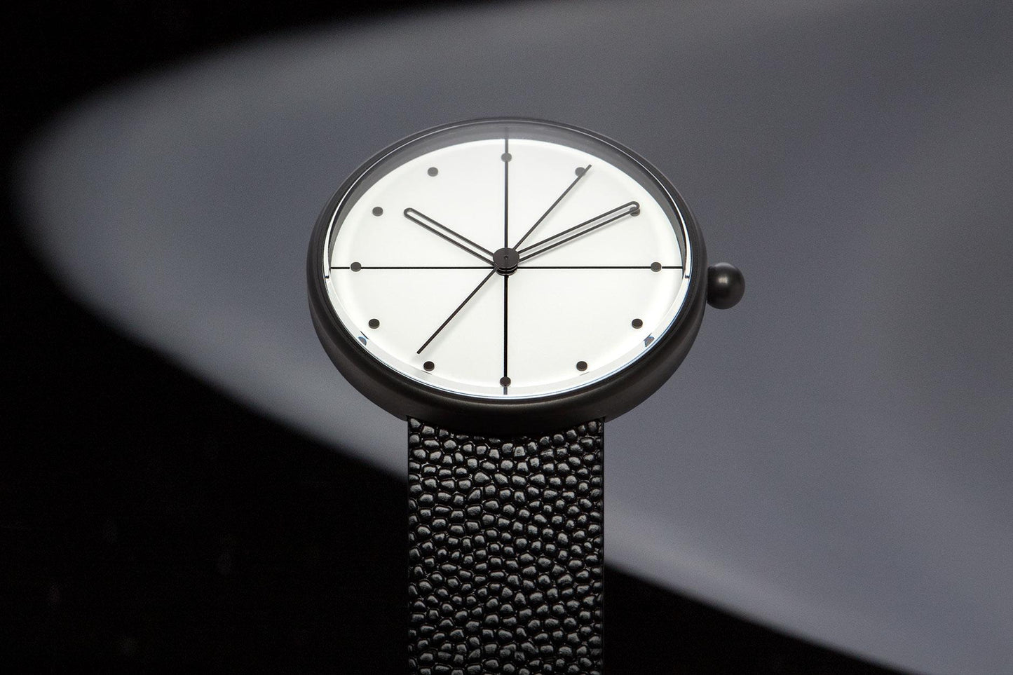 AÃRK Collective | Dome - Black