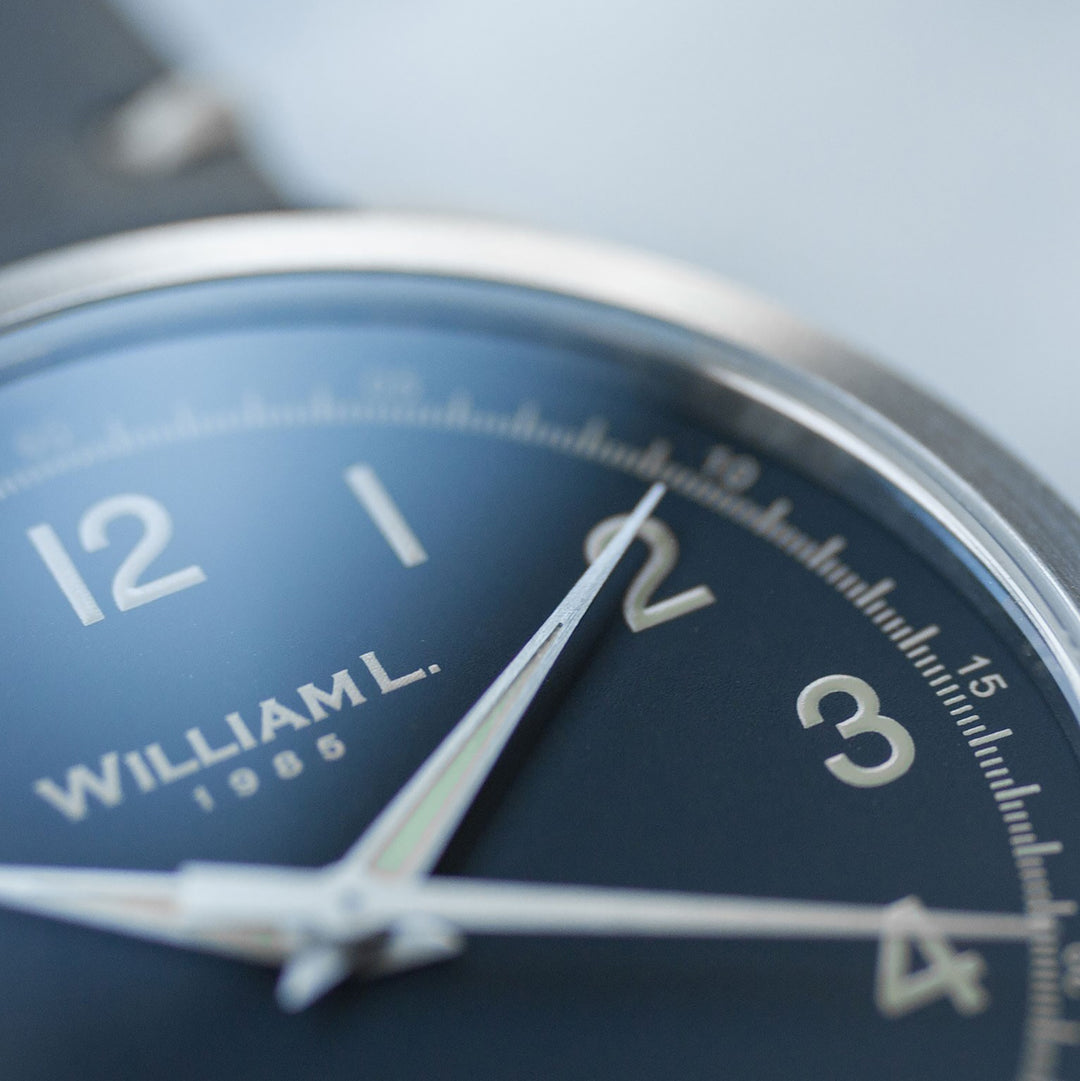 William L. 1985 | 3 Hands -Stainless Steel full Brushed-Black Leather white Stitching