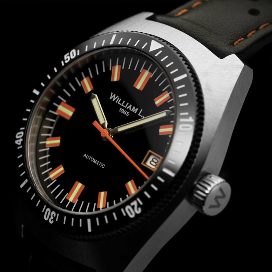 William L. 1985 | Diver 70's - Stainless Steel Black Leather (Automatic)