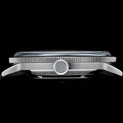 Bravur | Bw003 - Black Dial - Black With Contrast Stitching Leather